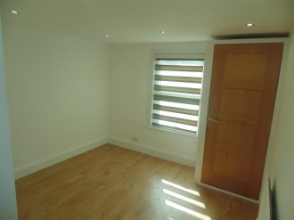 Kimberley Gardens, London