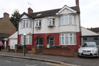 Garner Road, London