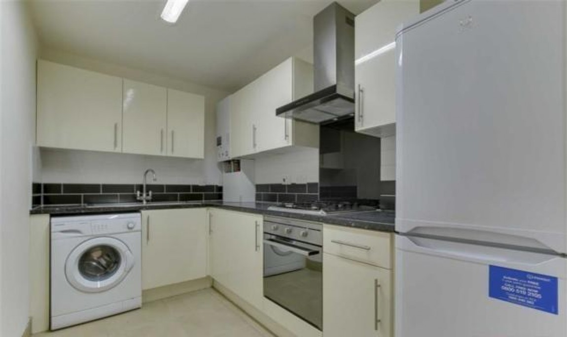 Images for High Road, London