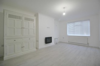 Shooters Road, Enfield