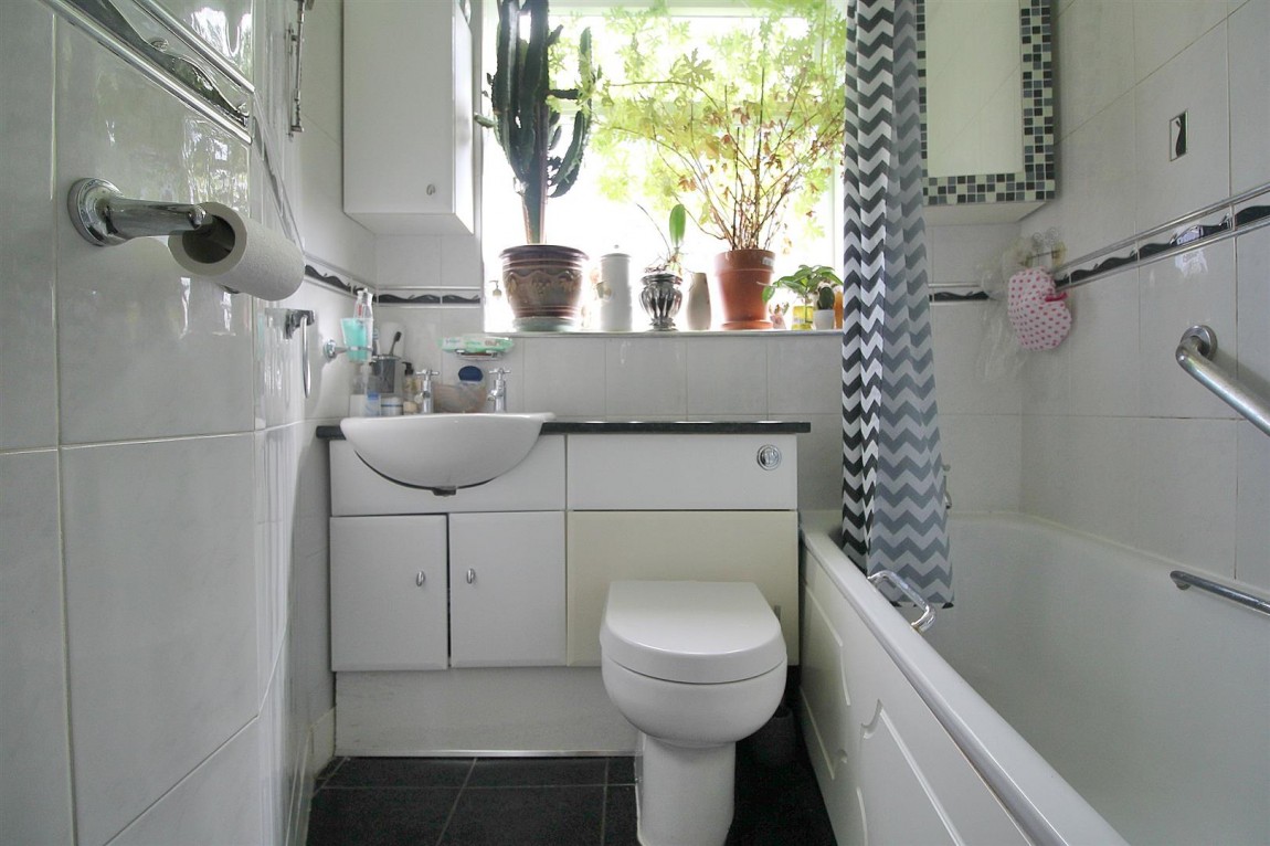 Images for Hallside Road, Enfield