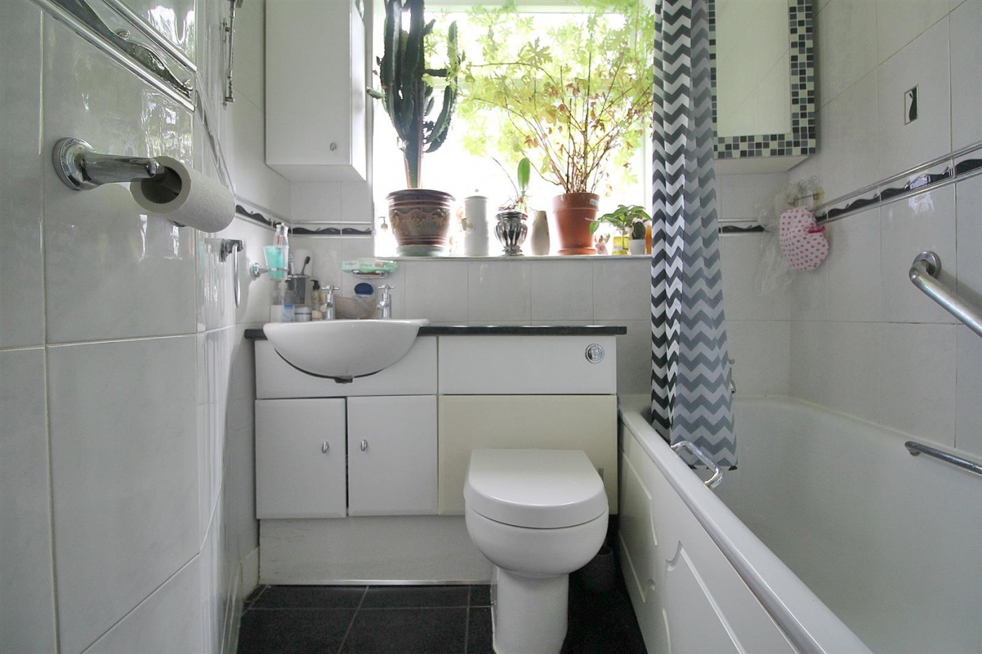 Images for Hallside Road, Enfield