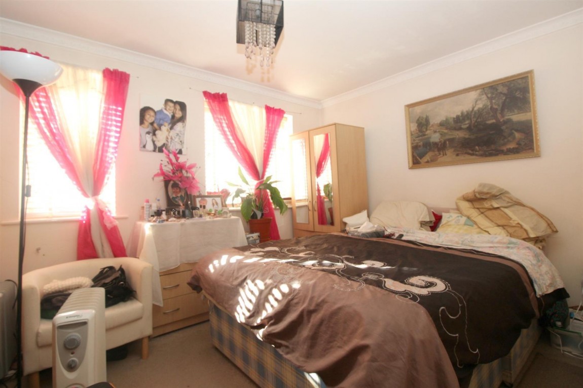 Images for Linwood Crescent, Enfield, Middlesex