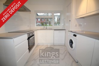 Pear Tree Walk, West Cheshunt