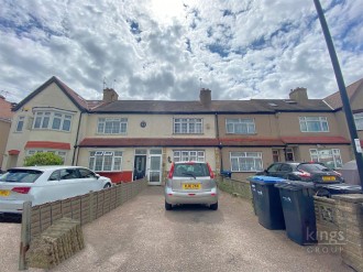 Roedean Avenue, Enfield