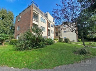 Dunraven Drive, Enfield