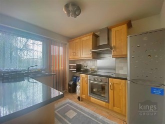 Baynes Close, Enfield