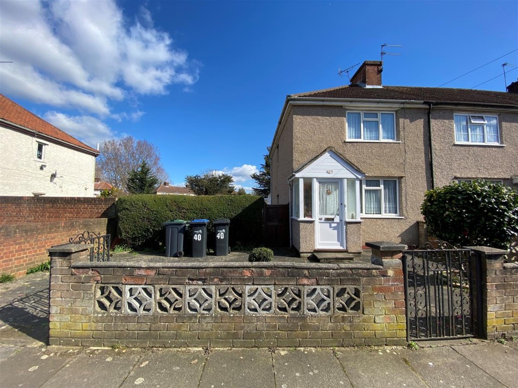 Redlands Road, Enfield, 2 bedroom, House SemiDetached