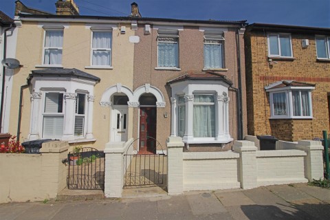 Roland Road, London - EAID:KingsGroupApi2020, BID:90993-1952