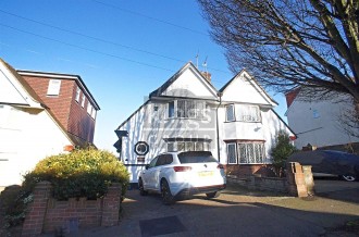 Heriot Avenue, London