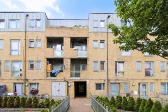 Gascoigne Close, London