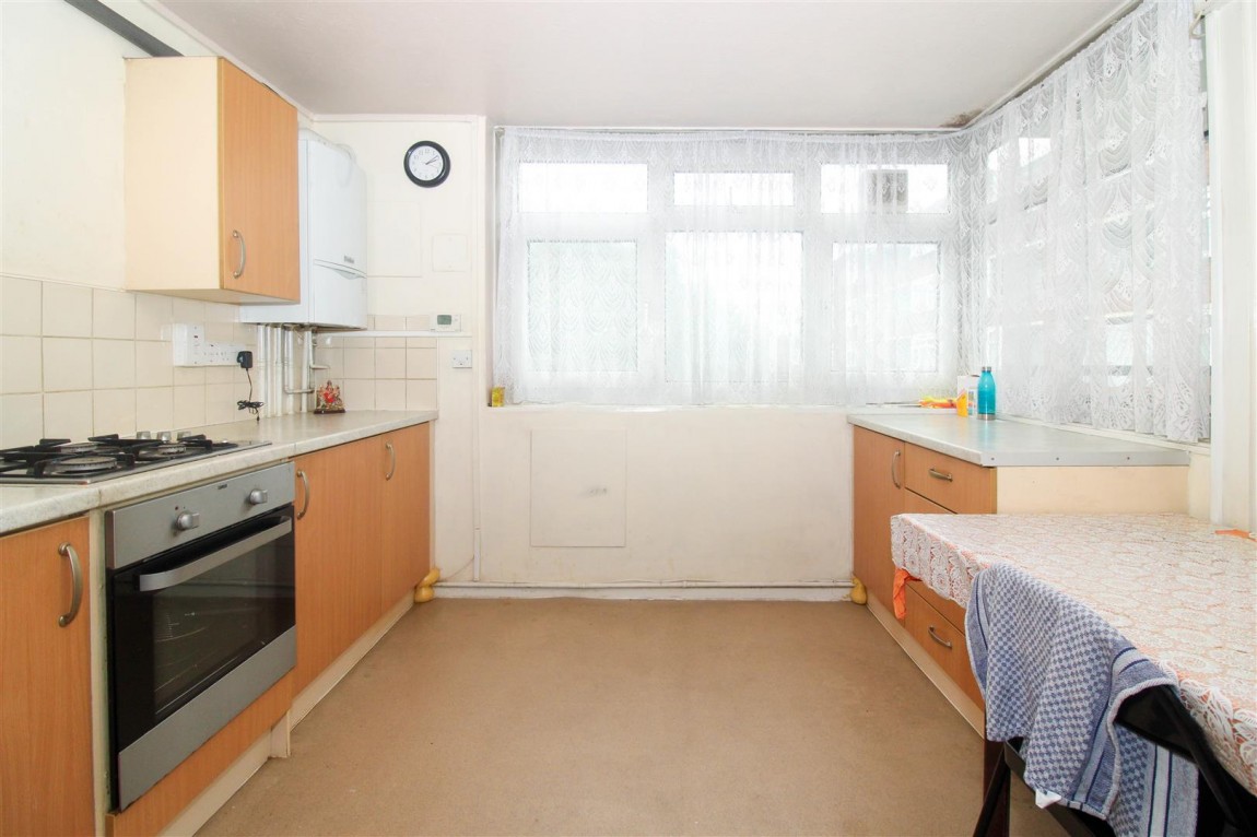 Images for Edgecot Grove, London