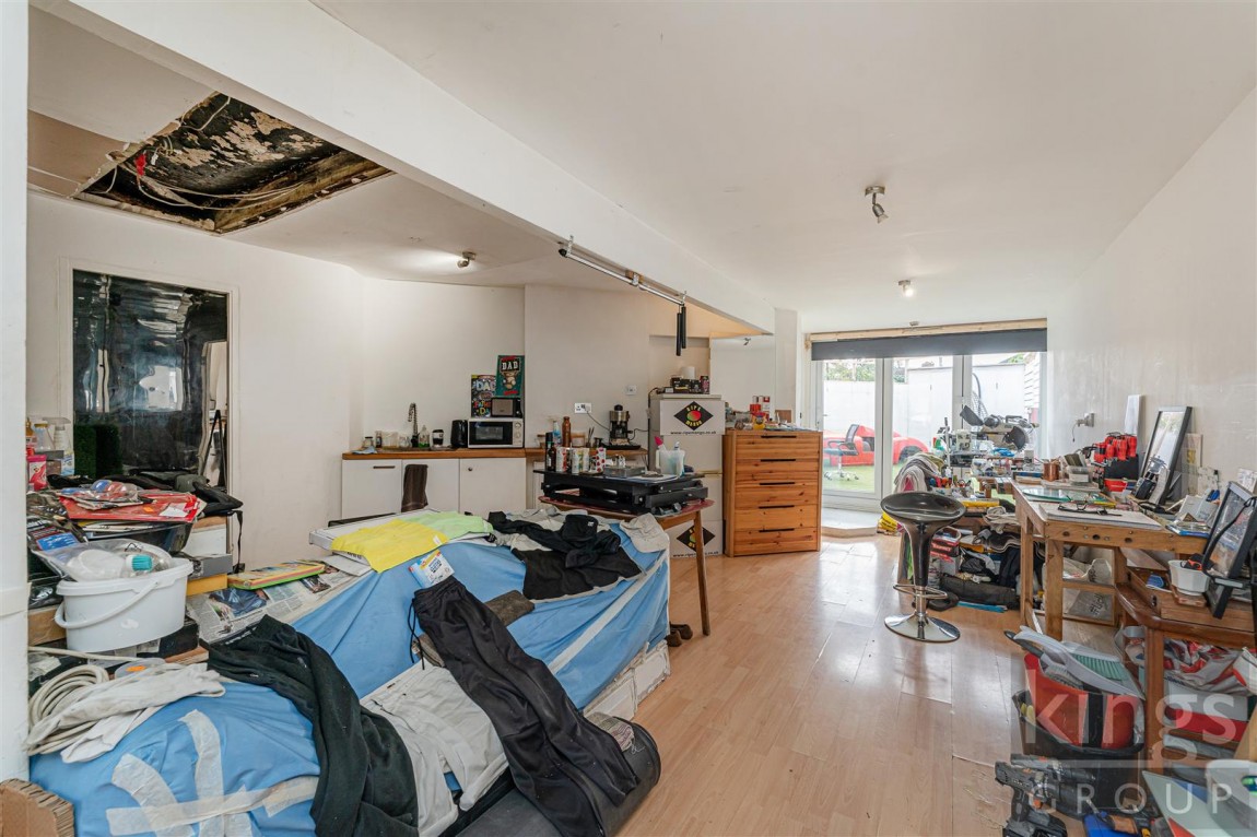 Images for Longfield Avenue, Enfield