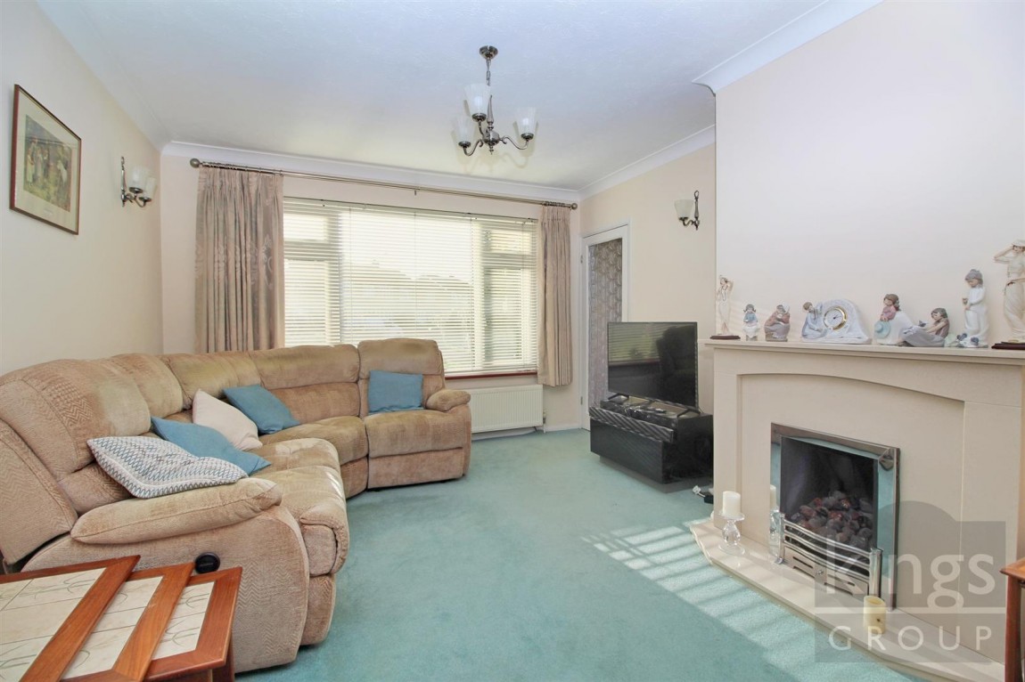 Images for Ashdown Crescent, Cheshunt, Waltham Cross