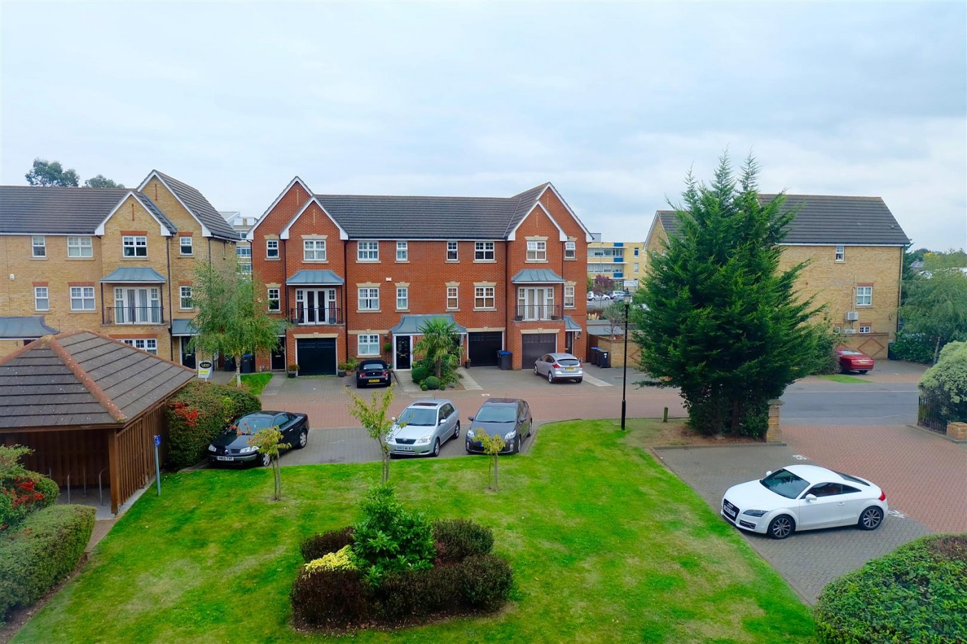 Images for Cobham Close, Enfield