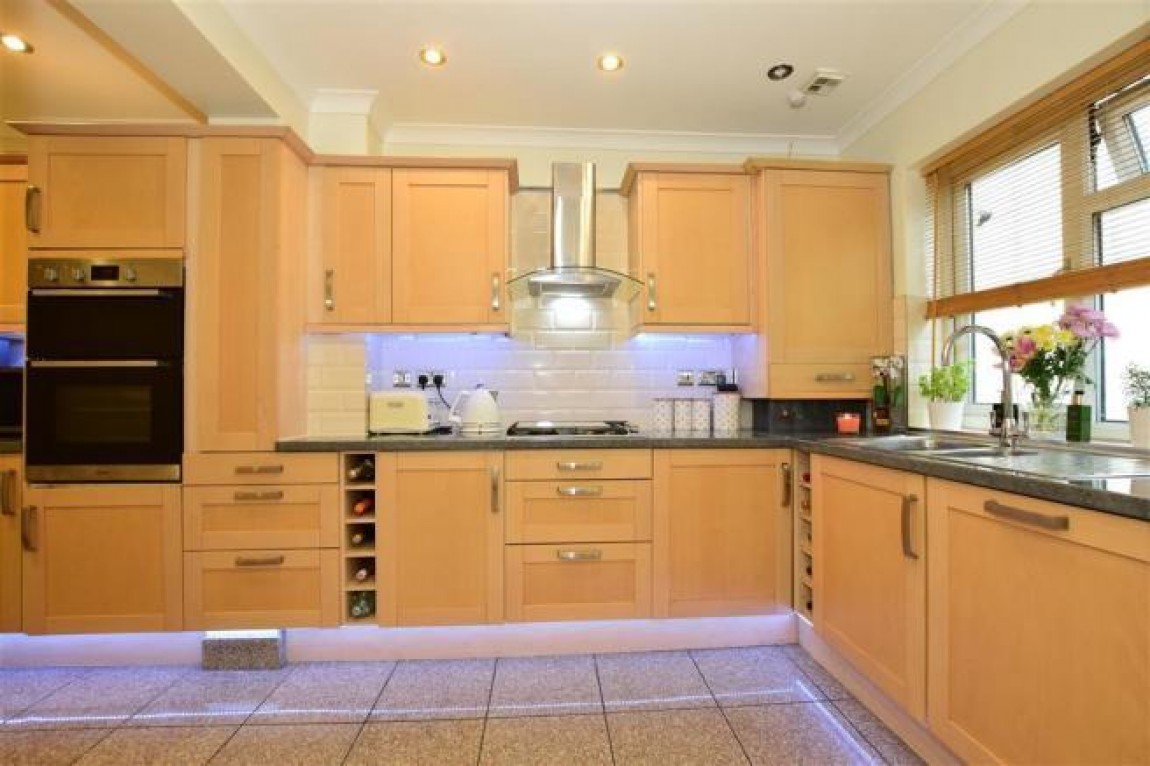 Images for St. Albans Avenue, London