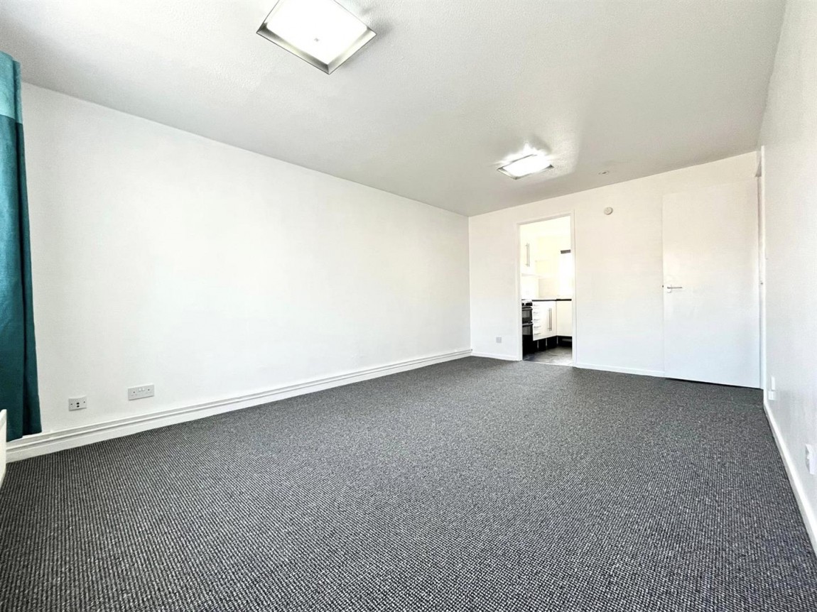 Images for Rowan Drive, Broxbourne, Turnford