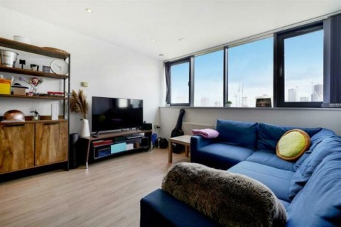 187 East India Dock Road, London - EAID:KingsGroupApi2020, BID:30208-12