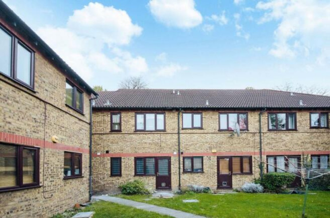 Images for Verulam Avenue, London
