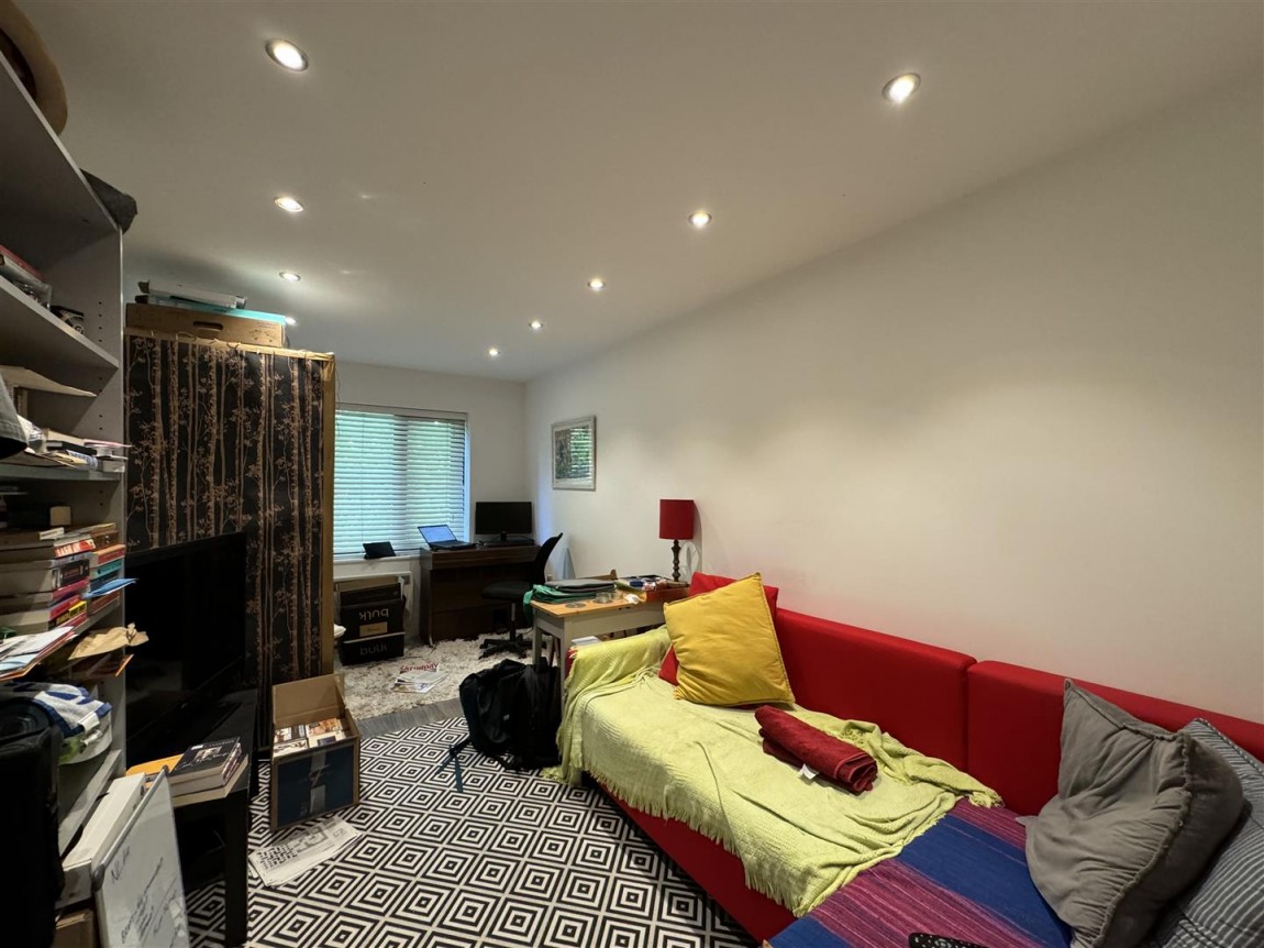 Images for Verulam Avenue, London