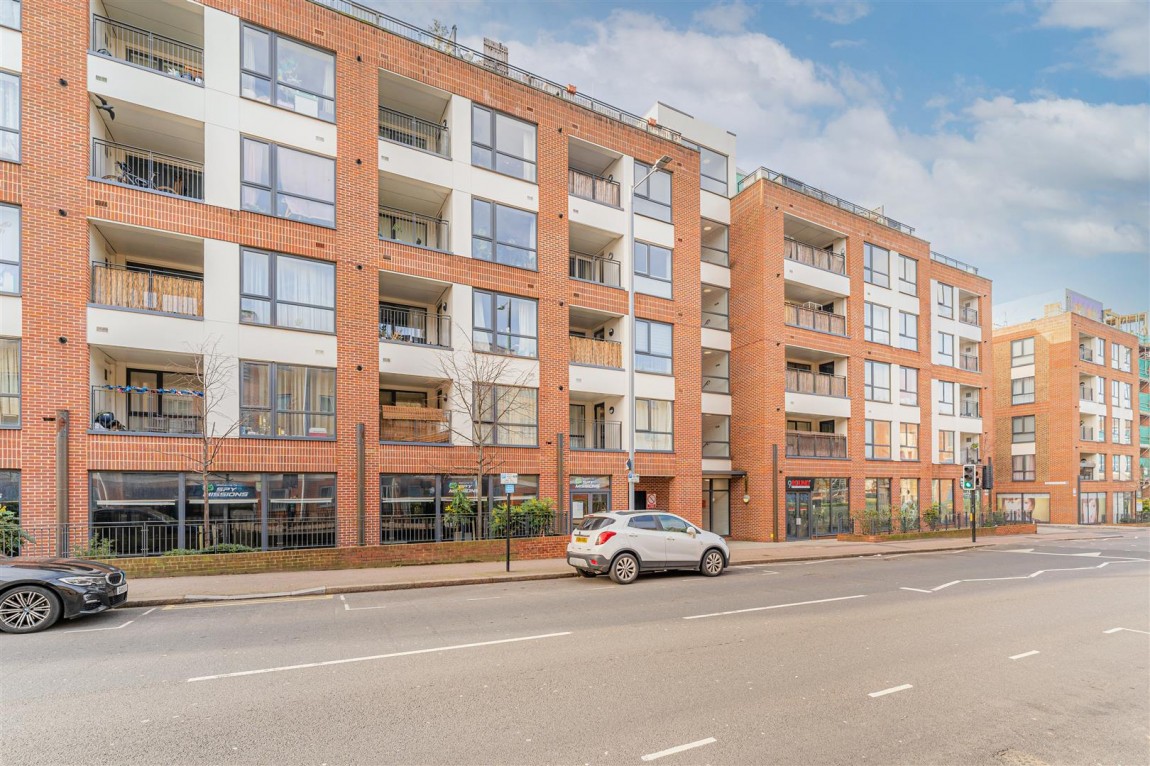 Images for Fulbourne Road, London