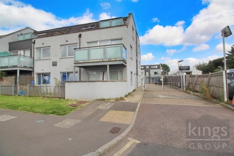 Chapman Courtyard, Turners Hill, Cheshunt, Waltham Cross - EAID:KingsGroupApi2020, BID:30208-5