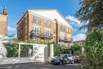 Sutton Square, Urswick Road, London