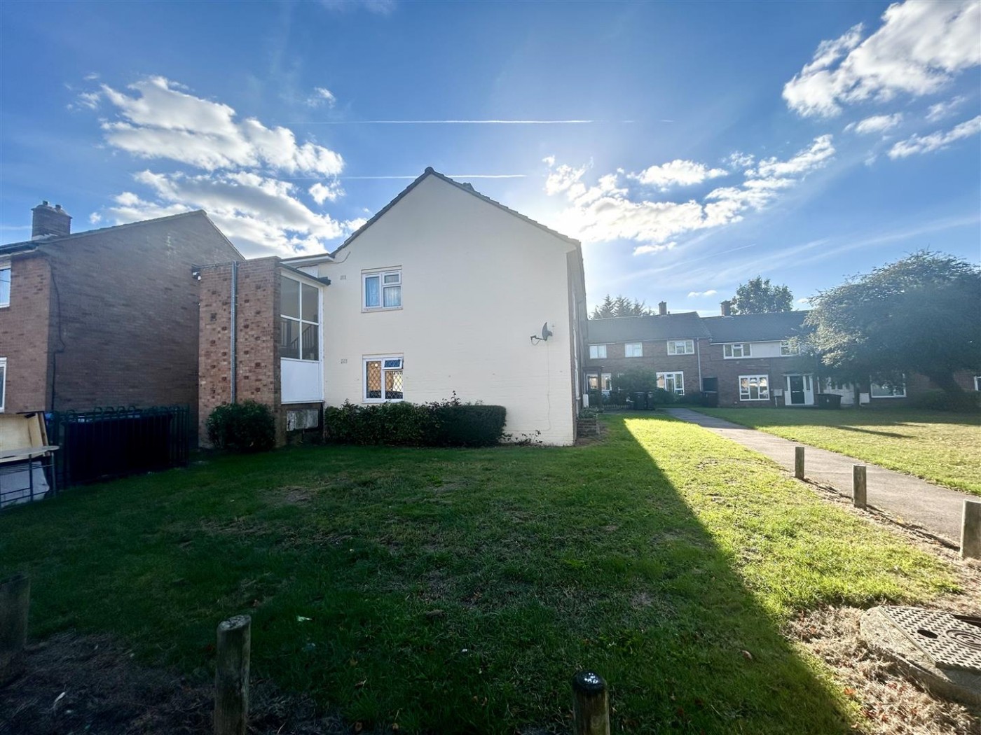 Images for Potters Field, Harlow