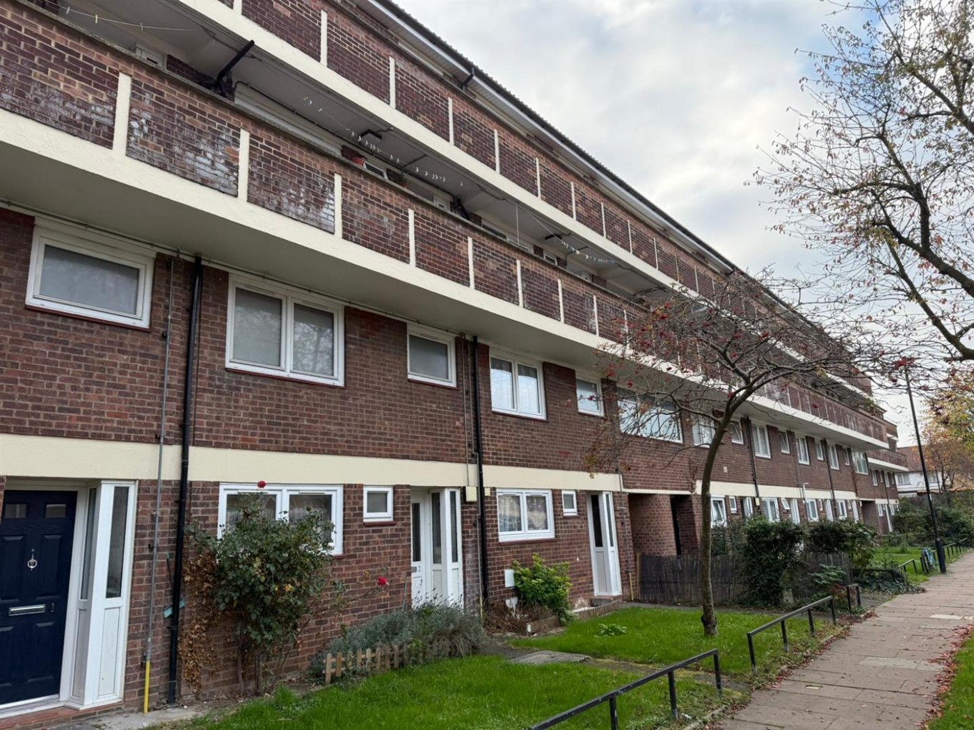 Images for Yeomans Way, Enfield