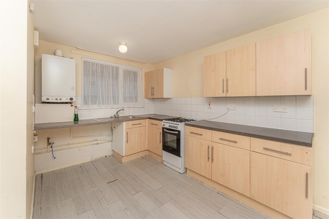 Images for Lytchet Way, Enfield (Chain Free)
