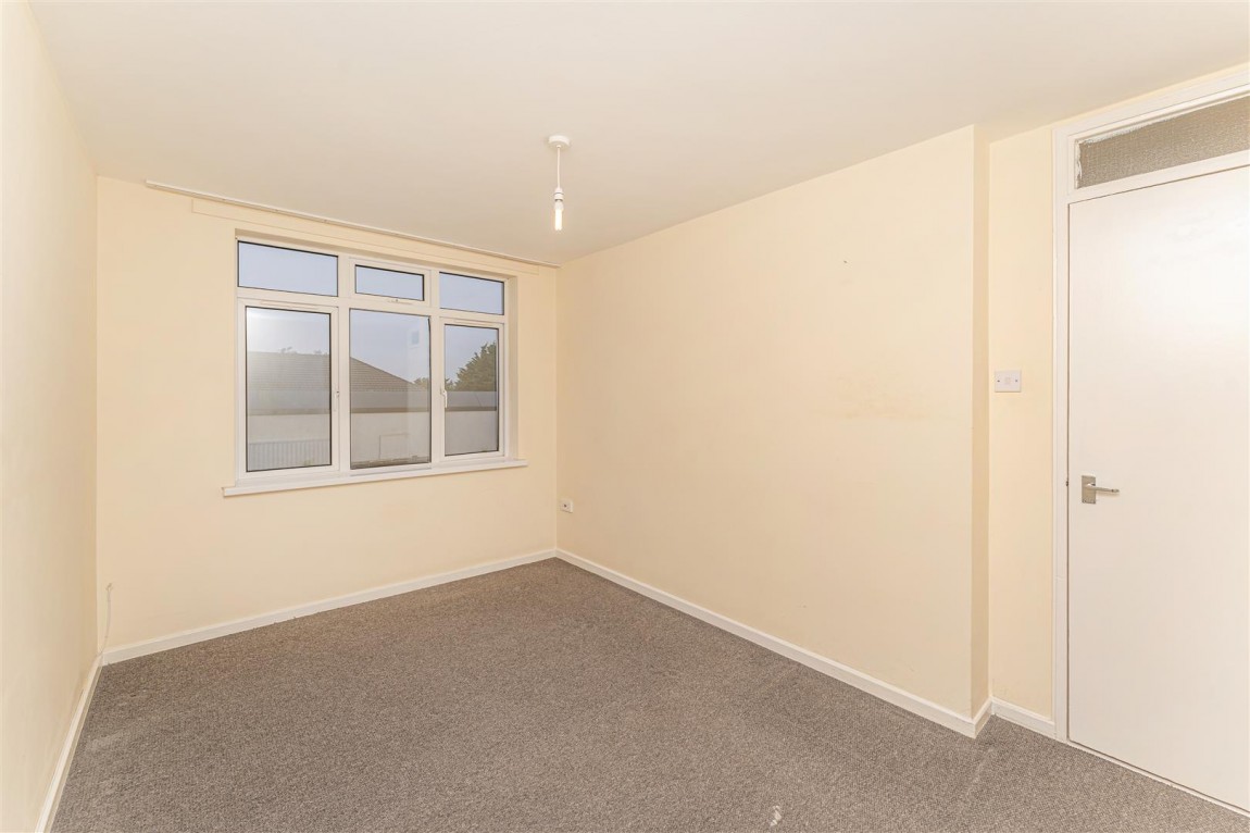 Images for Lytchet Way, Enfield (Chain Free)
