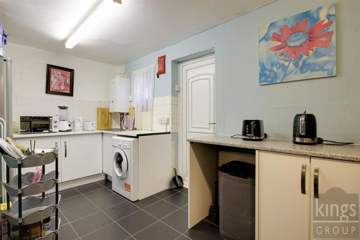 Images for Warren Close, Edmonton, N9