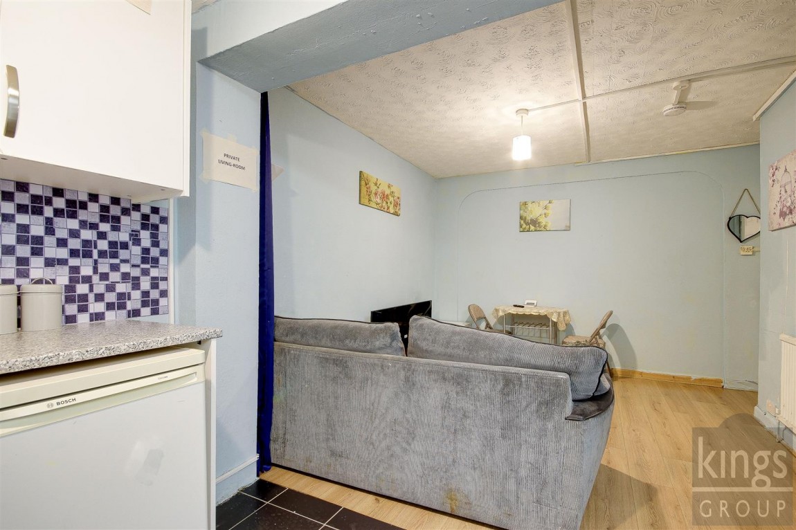 Images for Warren Close, Edmonton, N9