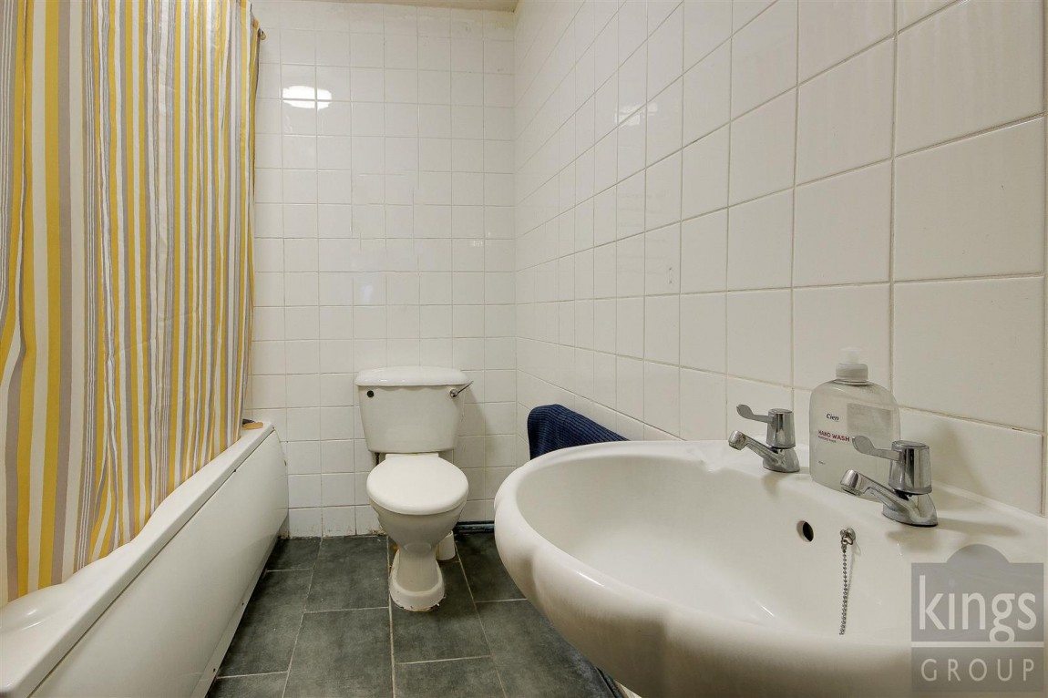 Images for Warren Close, Edmonton, N9
