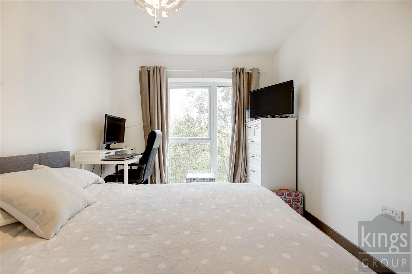 Images for Edinburgh Gate, Harlow