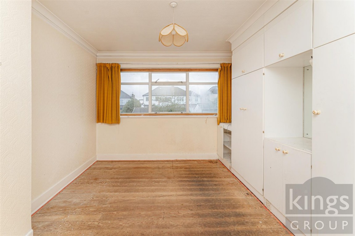 Images for Lonsdale Drive, Enfield