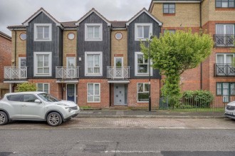George Lovell Drive, Enfield