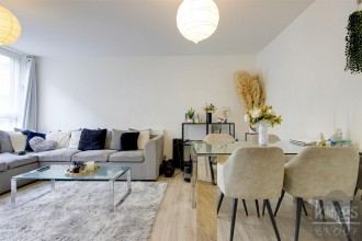 Coppermill Heights, Daneland Walk, London