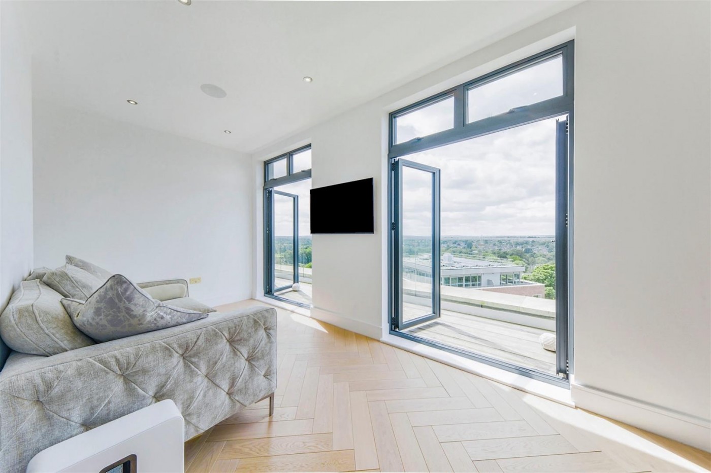 Images for Ziggurat House, Grosvenor Road, St Albans