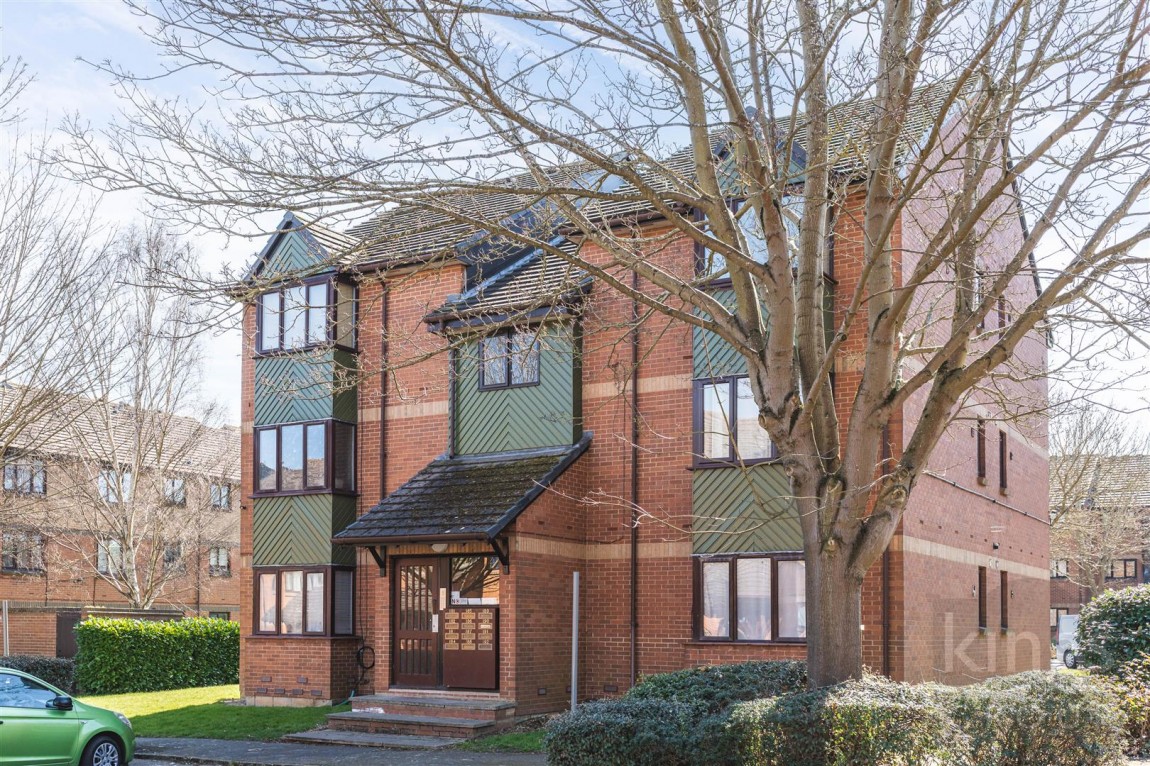 Images for Maltby Drive, Enfield