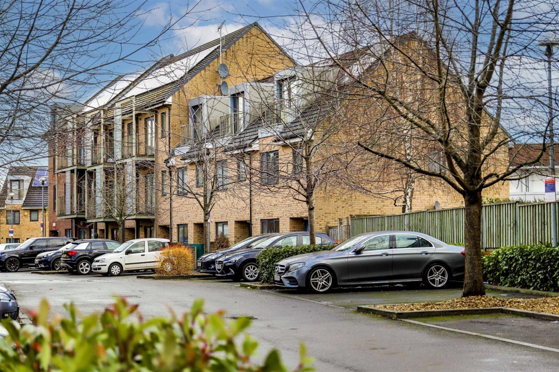 Images for Dairy Close, Enfield