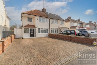 Queens Drive, Waltham Cross