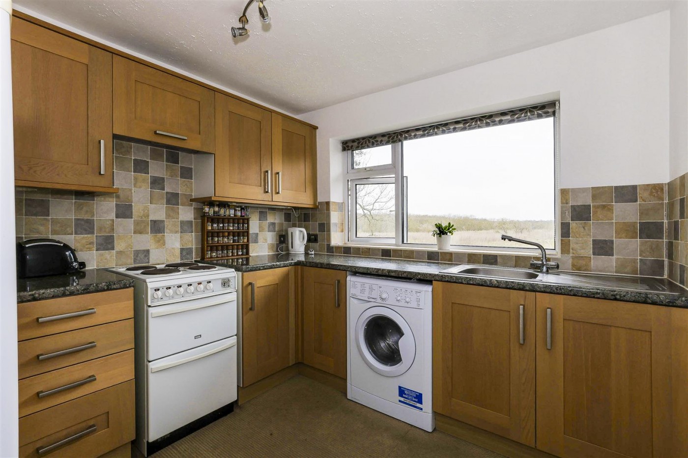 Images for Bury Green Road, Cheshunt, Waltham Cross