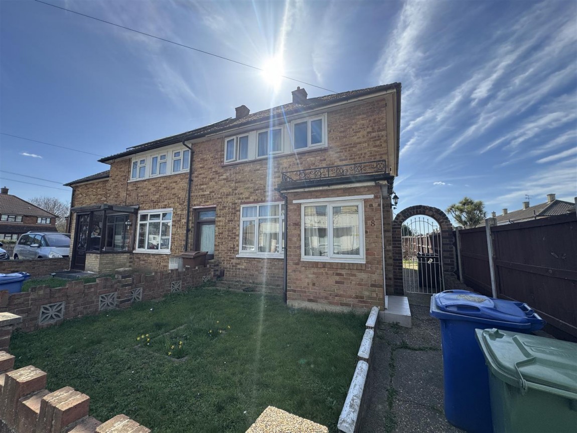 Images for Aire Drive, South Ockendon