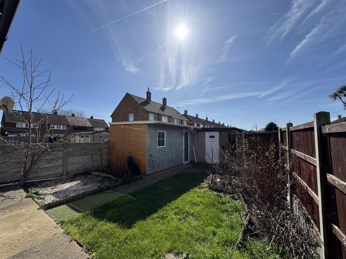 Images for Aire Drive, South Ockendon