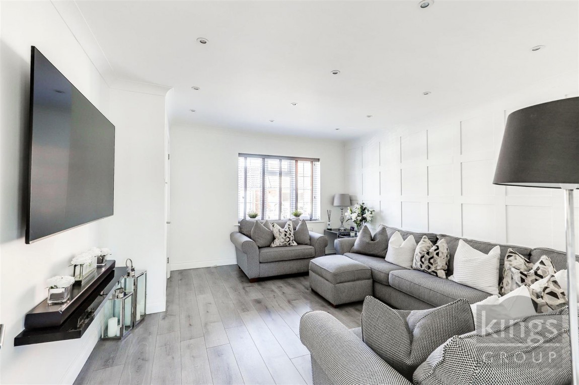Images for Victoria Gate, Church Langley