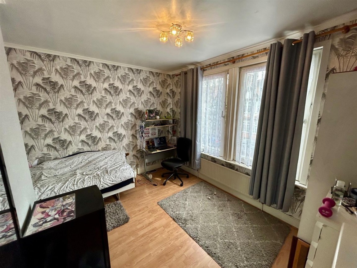 Images for Leonard Road, London