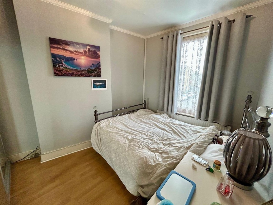Images for Leonard Road, London