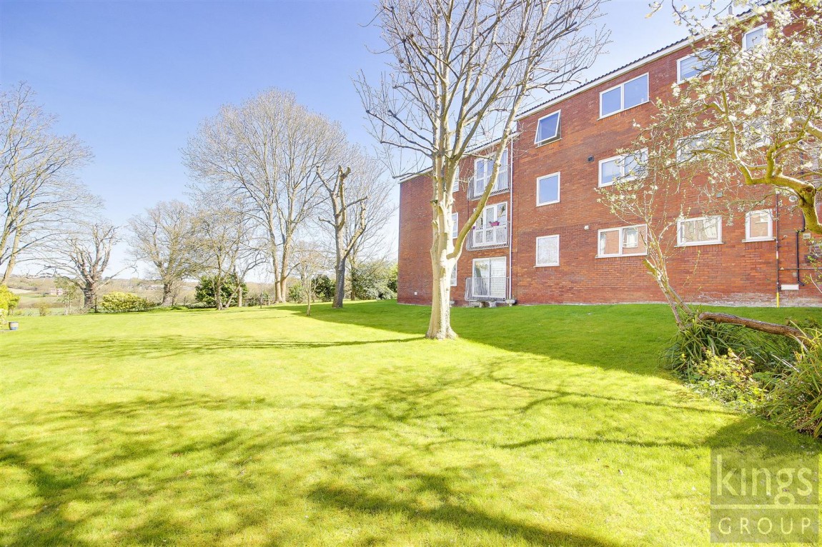 Images for Roundhedge Way, Enfield
