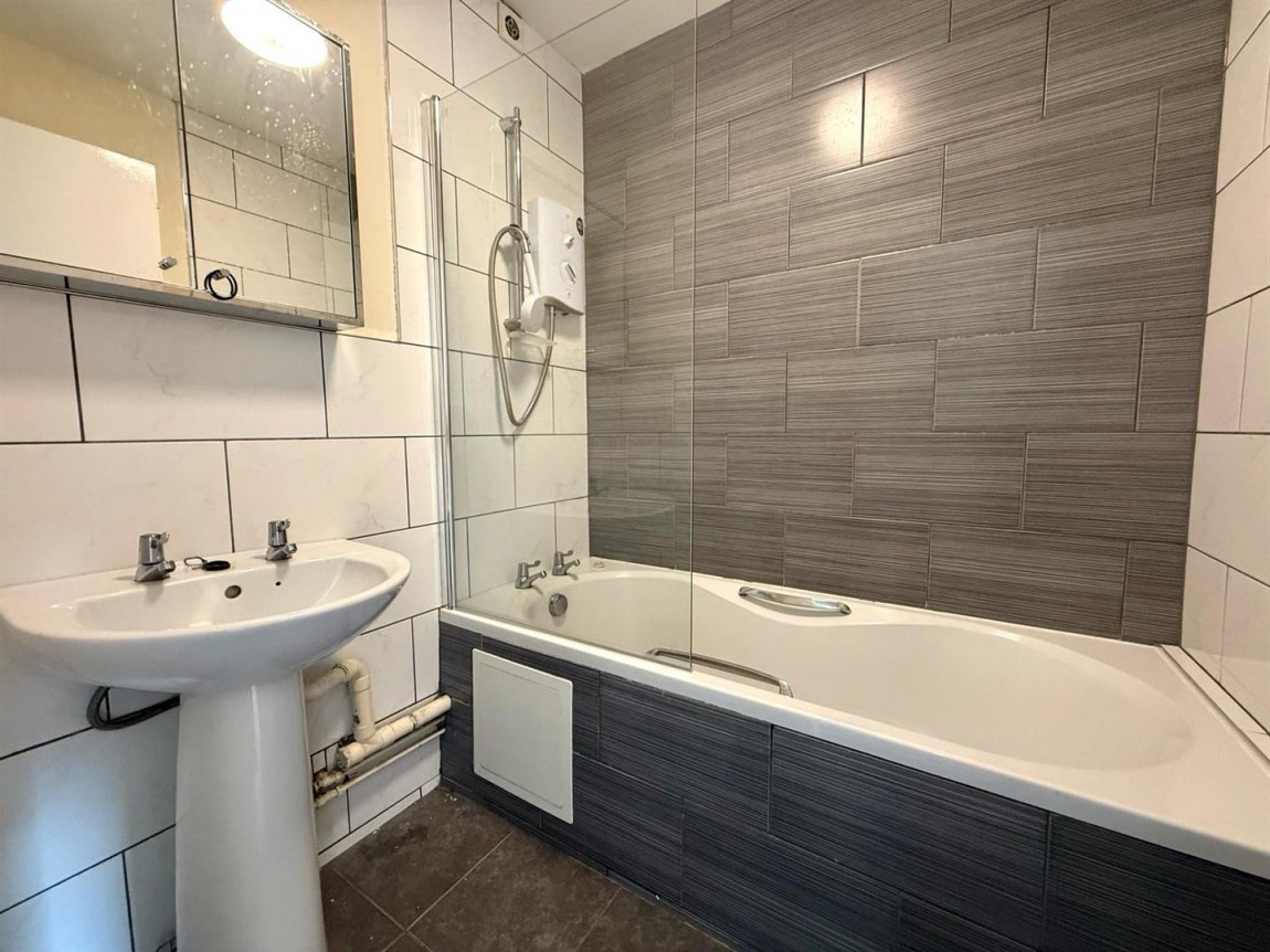 Images for Burncroft Avenue, Enfield